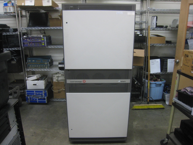 Lucent Technologies Definity SD-66969-02 (J58890A) PBX Phone System *ON